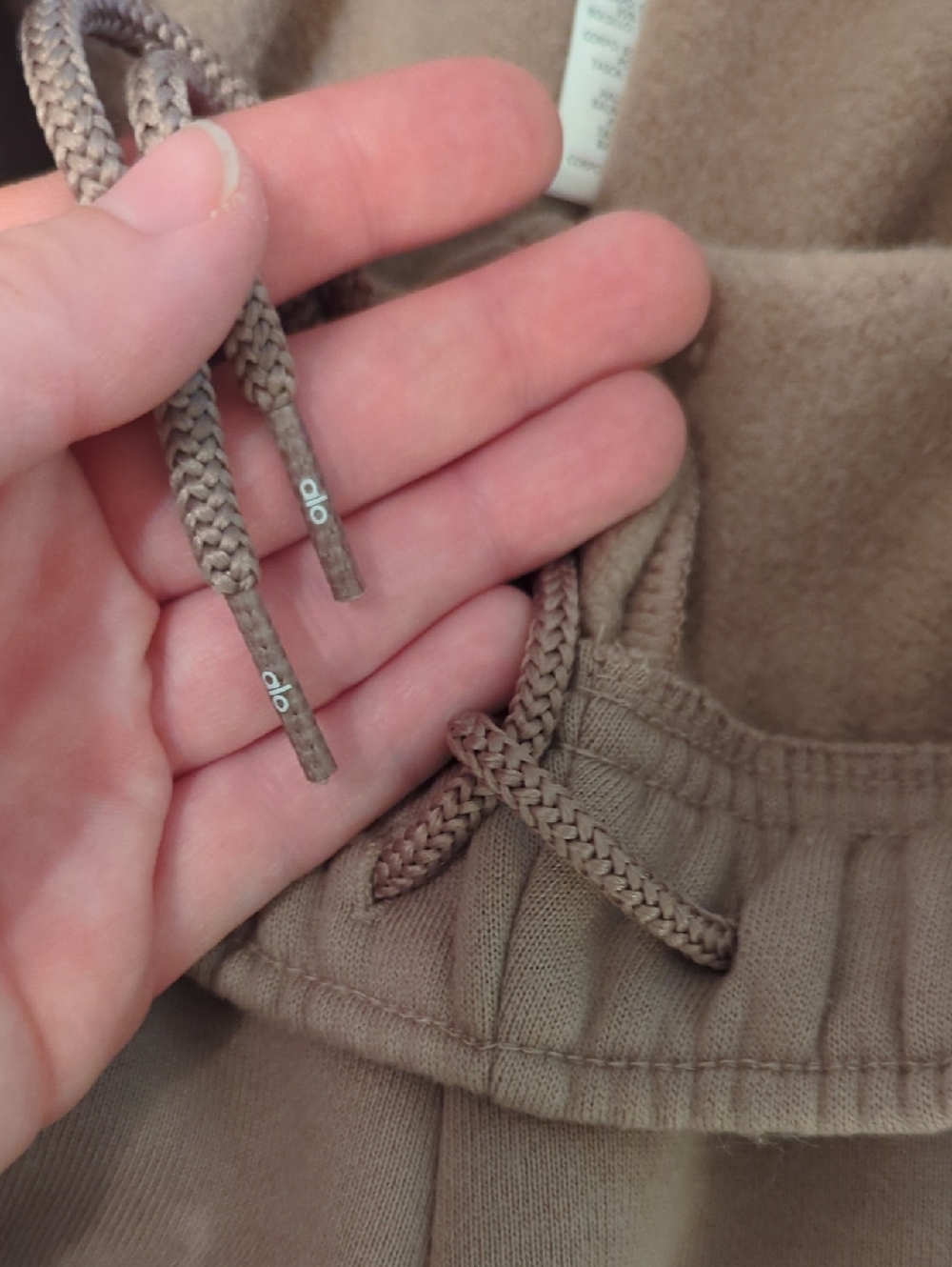 ALO Yoga Accolade Jogger Sweatpants Taupe - Picture 7 of 8